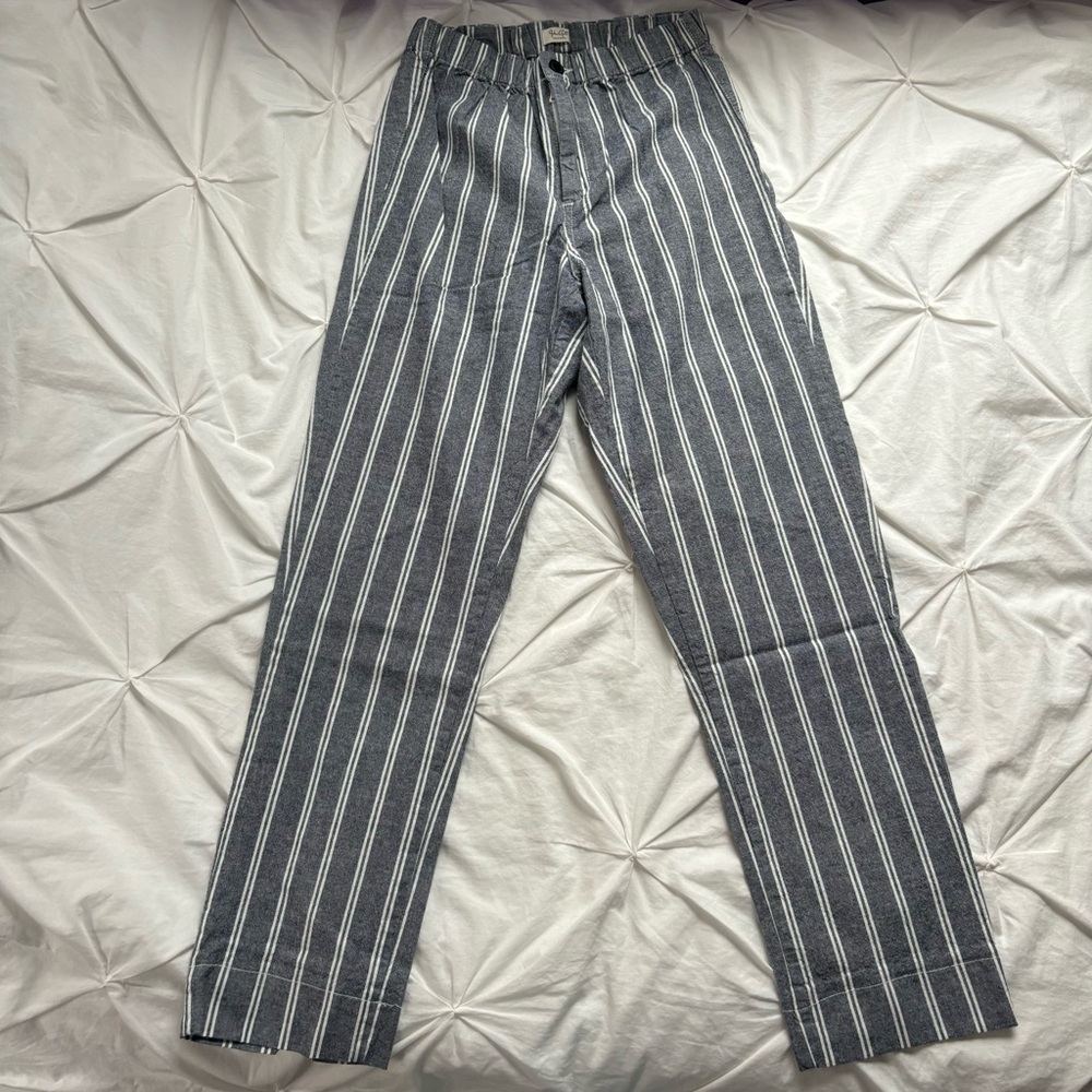 Brandy Melville Striped Gray and White Pants